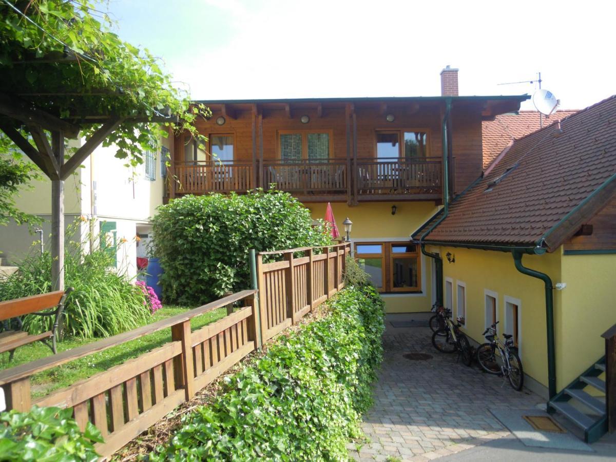 Ferienappartments Landhaus Fuehldichwohl Fehring Dış mekan fotoğraf