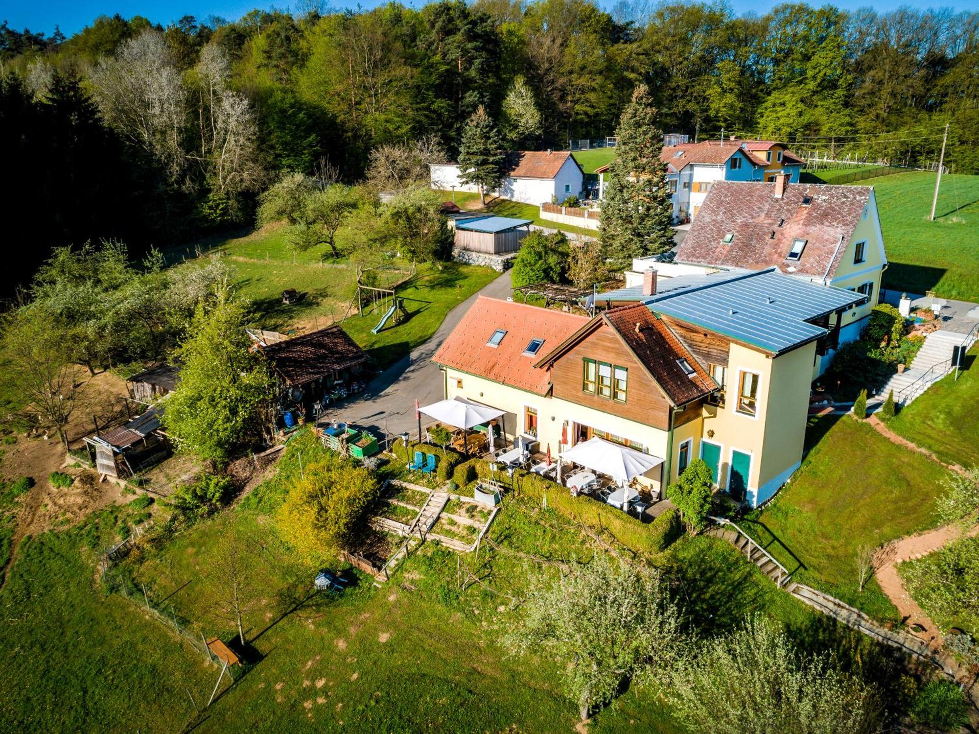 Ferienappartments Landhaus Fuehldichwohl Fehring Dış mekan fotoğraf